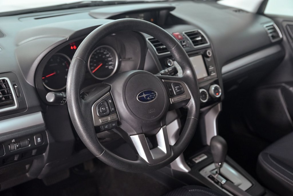 2017 Subaru Forester i Convenience in Brossard, Quebec - 12 - w1024h768px