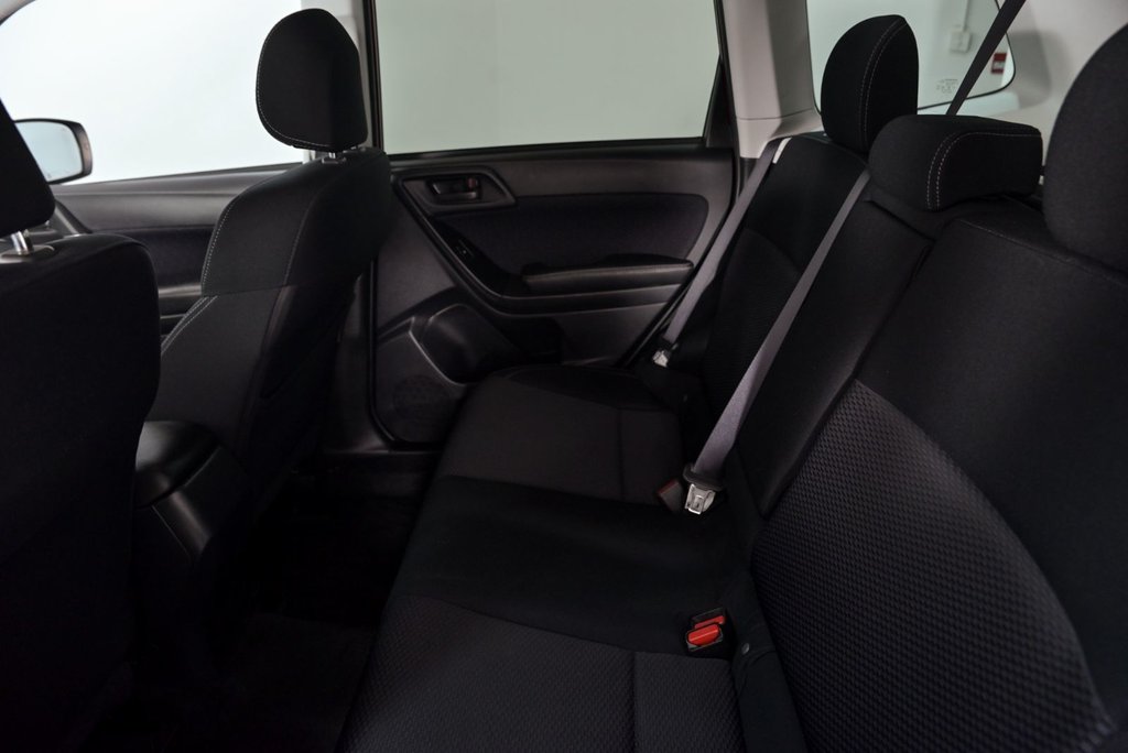 2017 Subaru Forester i Convenience in Brossard, Quebec - 23 - w1024h768px