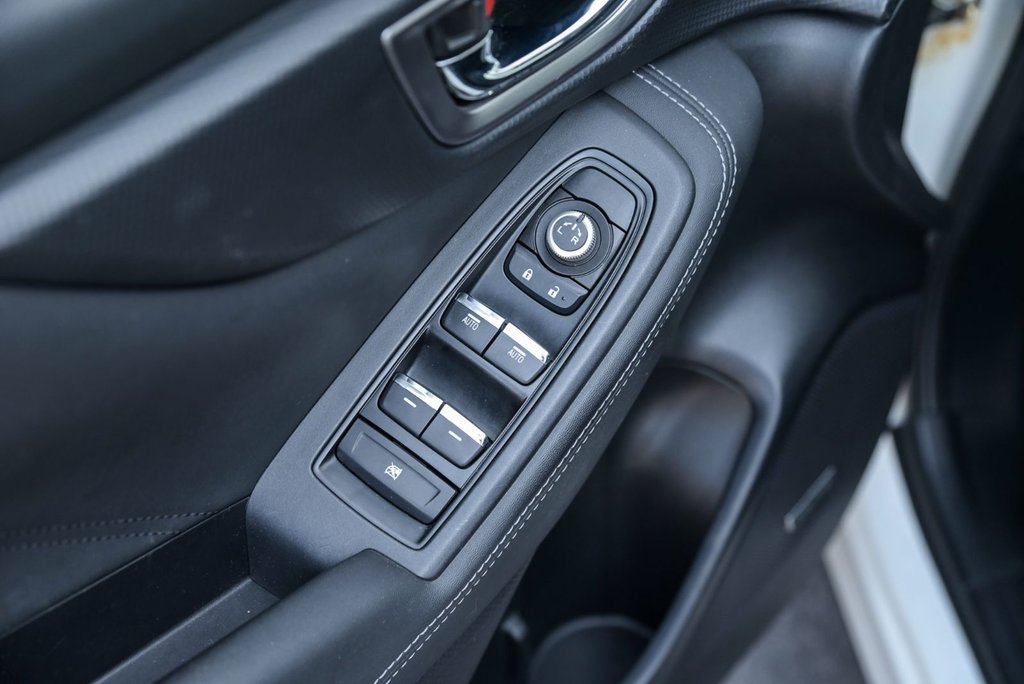 Subaru Forester Limited // CUIR' HARMAN KARDON 2019 à Brossard, Québec - 7 - w1024h768px