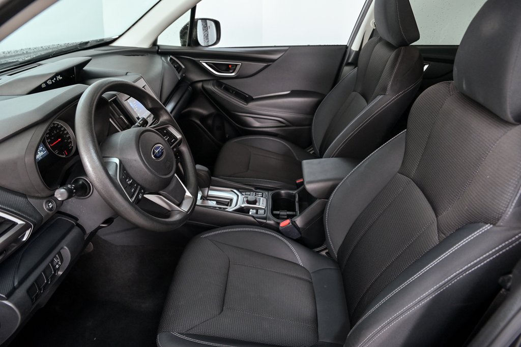 Subaru Forester CAMÉRA RECUL, CARPLAY, EYESIGHT, SIEGE CHAUF 2019 à Brossard, Québec - 10 - w1024h768px
