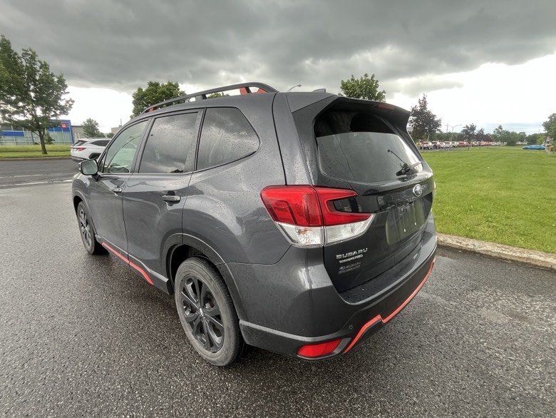 2020 Subaru Forester Sport // TOIT OUVRANT, PHARE A DEL, CARPLAY, EYESI in Brossard, Quebec - 4 - w1024h768px