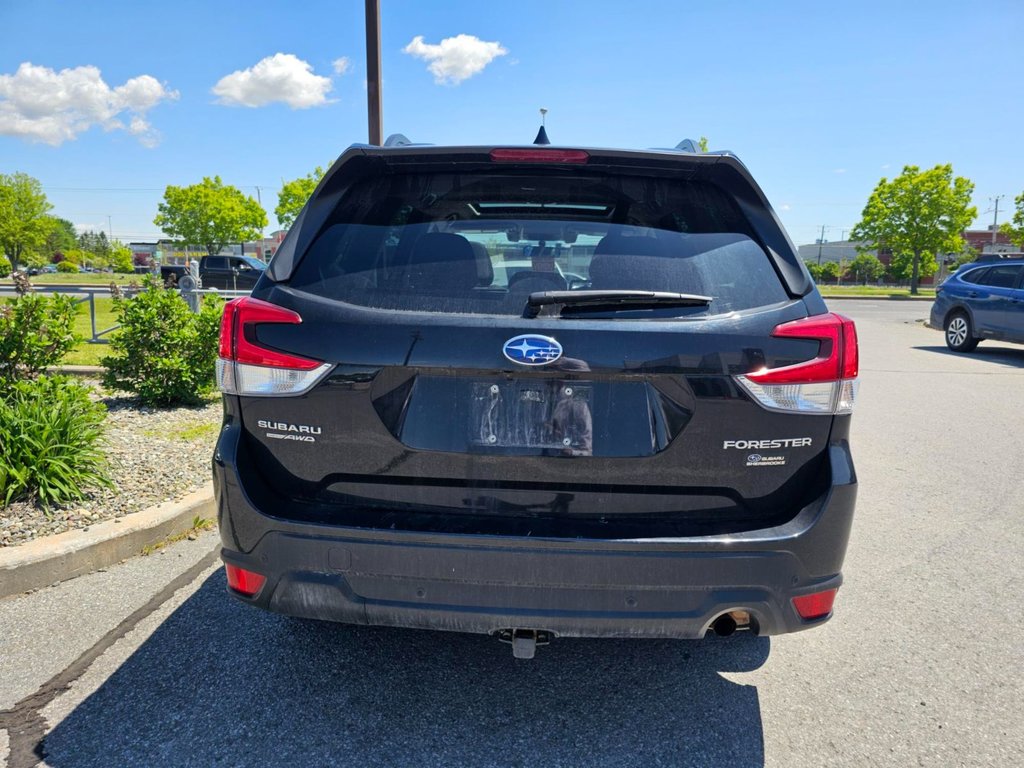 2021 Subaru Forester Touring // CAMÉRA DE RECUL, BANC CHAUFFANT, TOIT P in Brossard, Quebec - 8 - w1024h768px