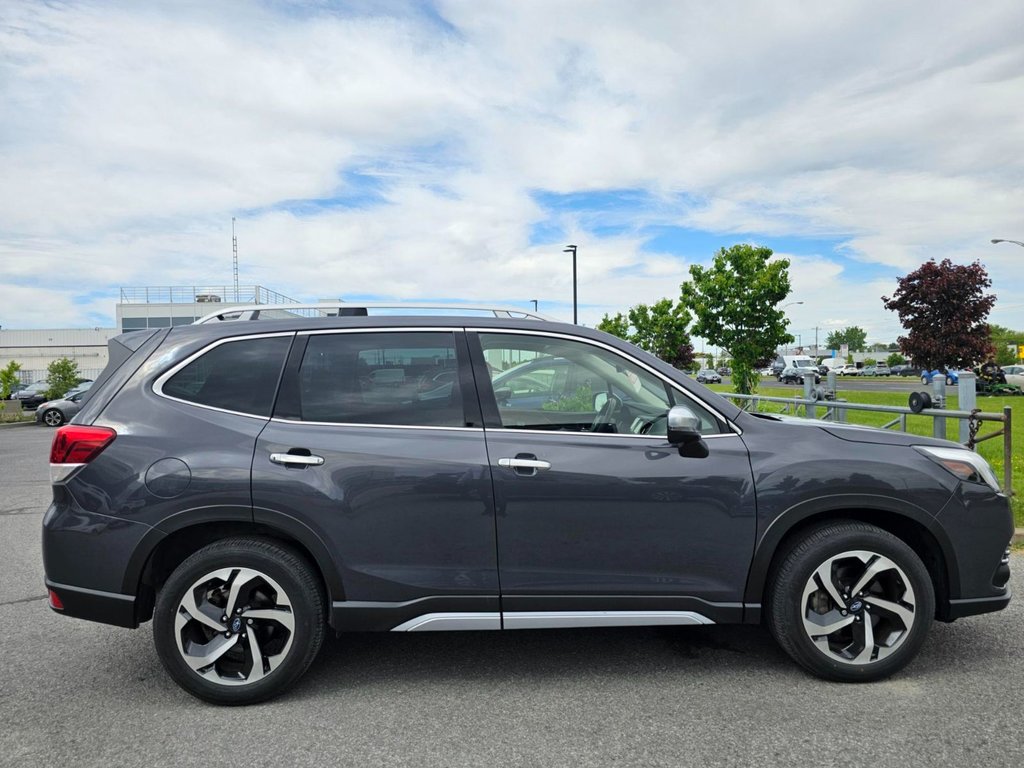 Subaru Forester Premier 2022 à Brossard, Québec - 5 - w1024h768px