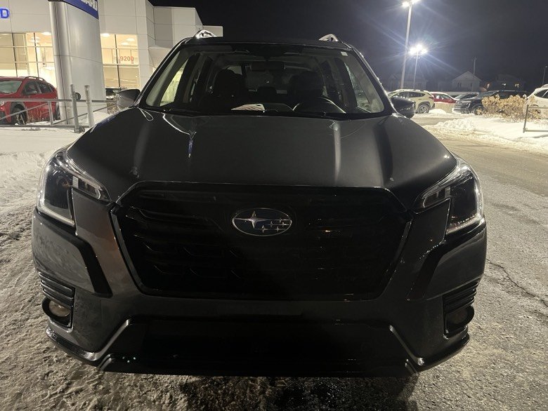 Subaru Forester Touring // CAMÉRA DE RECUL, BANC CHAUFFANT, TOIT P 2022 à Brossard, Québec - 2 - w1024h768px