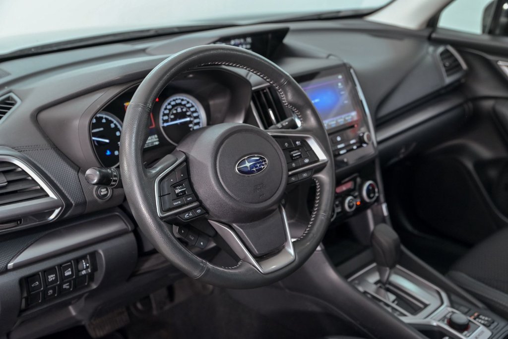 Subaru Forester Touring // CAMÉRA DE RECUL, BANC CHAUFFANT, TOIT P 2022 à Brossard, Québec - 12 - w1024h768px