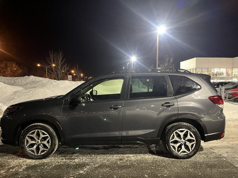 Subaru Forester Touring // CAMÉRA DE RECUL, BANC CHAUFFANT, TOIT P 2022 à Brossard, Québec - 8 - w1024h768px