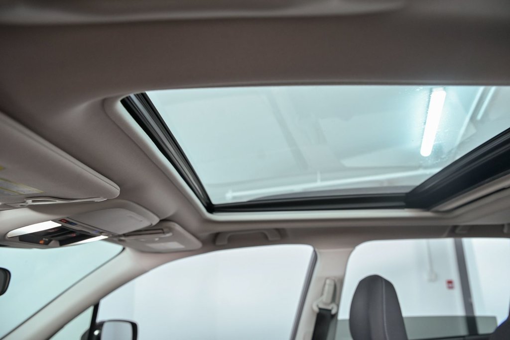 Subaru Forester Touring // CAMÉRA DE RECUL, BANC CHAUFFANT, TOIT P 2022 à Brossard, Québec - 24 - w1024h768px