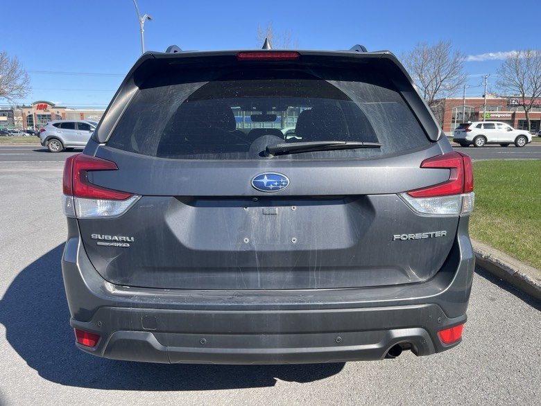 Subaru Forester Touring // CAMÉRA DE RECUL, BANC CHAUFFANT, TOIT P 2022 à Brossard, Québec - 5 - w1024h768px