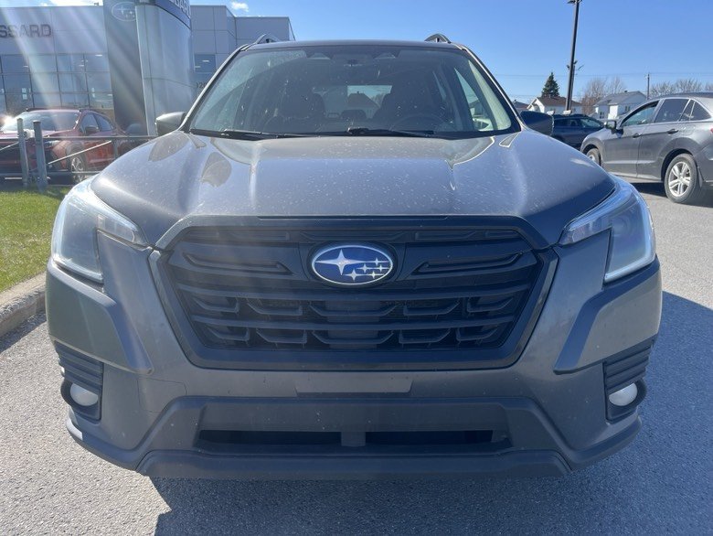 Subaru Forester Touring // CAMÉRA DE RECUL, BANC CHAUFFANT, TOIT P 2022 à Brossard, Québec - 2 - w1024h768px