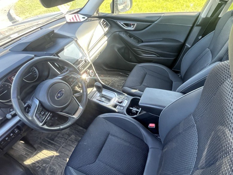 Subaru Forester Touring // CAMÉRA DE RECUL, BANC CHAUFFANT, TOIT P 2022 à Brossard, Québec - 9 - w1024h768px