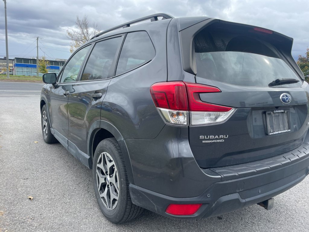 Subaru Forester Touring // CAMÉRA DE RECUL, BANC CHAUFFANT, TOIT P 2023 à Brossard, Québec - 5 - w1024h768px