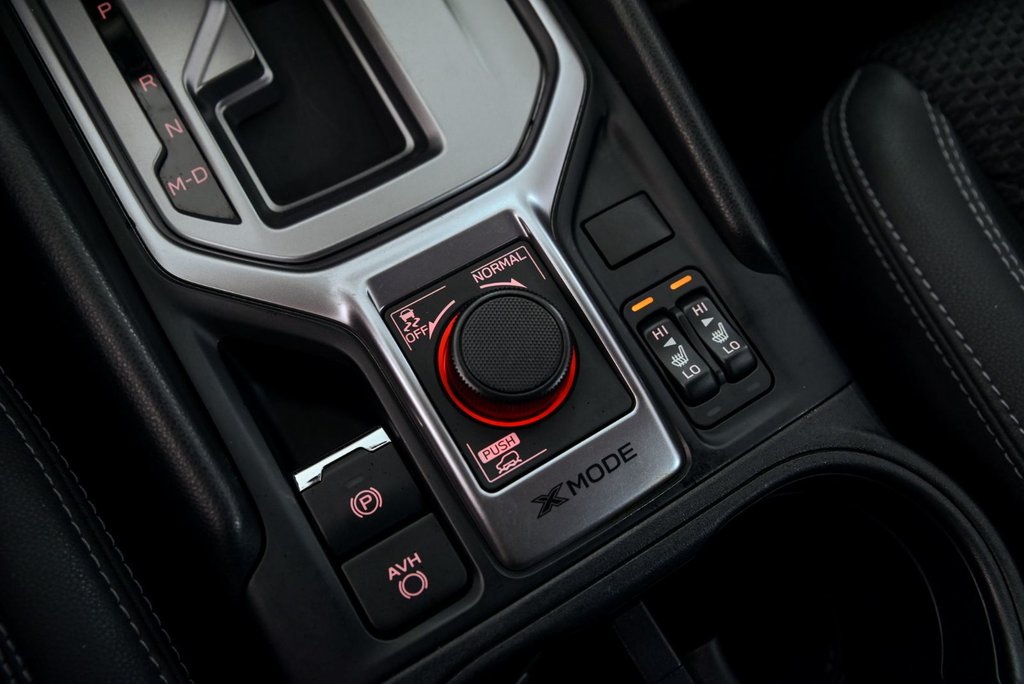 Subaru Forester Touring // CAMÉRA DE RECUL, BANC CHAUFFANT, TOIT P 2023 à Brossard, Québec - 23 - w1024h768px