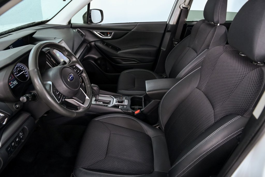 Subaru Forester Touring // CAMÉRA DE RECUL, BANC CHAUFFANT, TOIT P 2023 à Brossard, Québec - 10 - w1024h768px