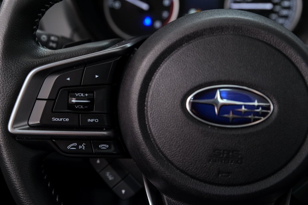2023 Subaru Forester Touring // CAMÉRA DE RECUL, BANC CHAUFFANT, TOIT P in Brossard, Quebec - 17 - w1024h768px