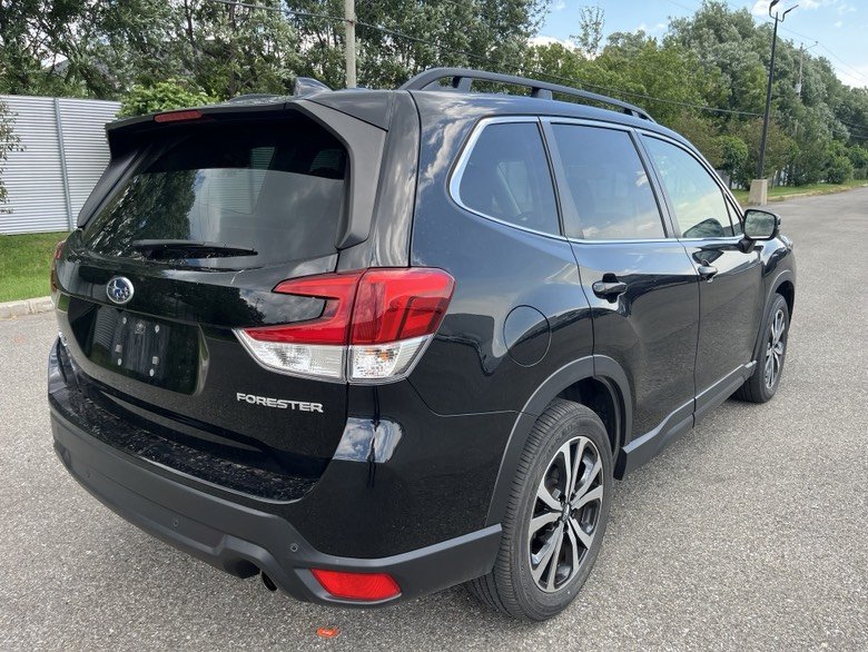 2023 Subaru Forester Limited // Harman Kardon, Navi, Cuir in Brossard, Quebec - 7 - w1024h768px