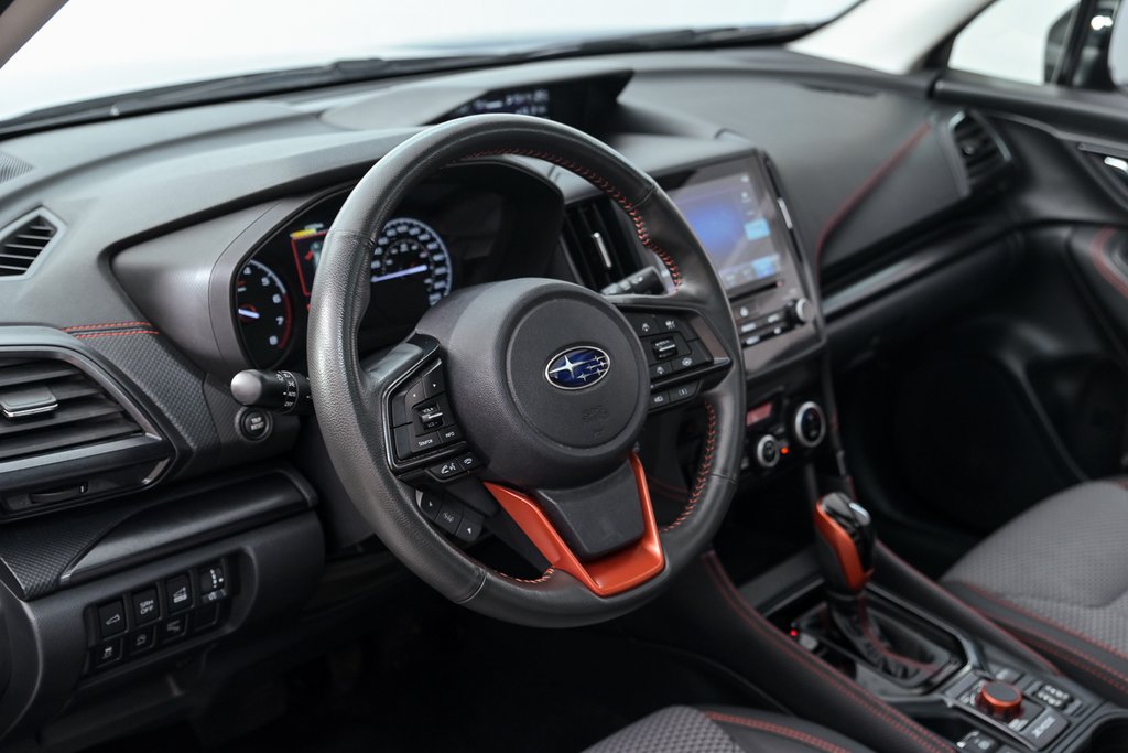 2023 Subaru Forester Sport // TOIT OUVRANT, PHARE A DEL, CARPLAY, EYESI in Brossard, Quebec - 12 - w1024h768px
