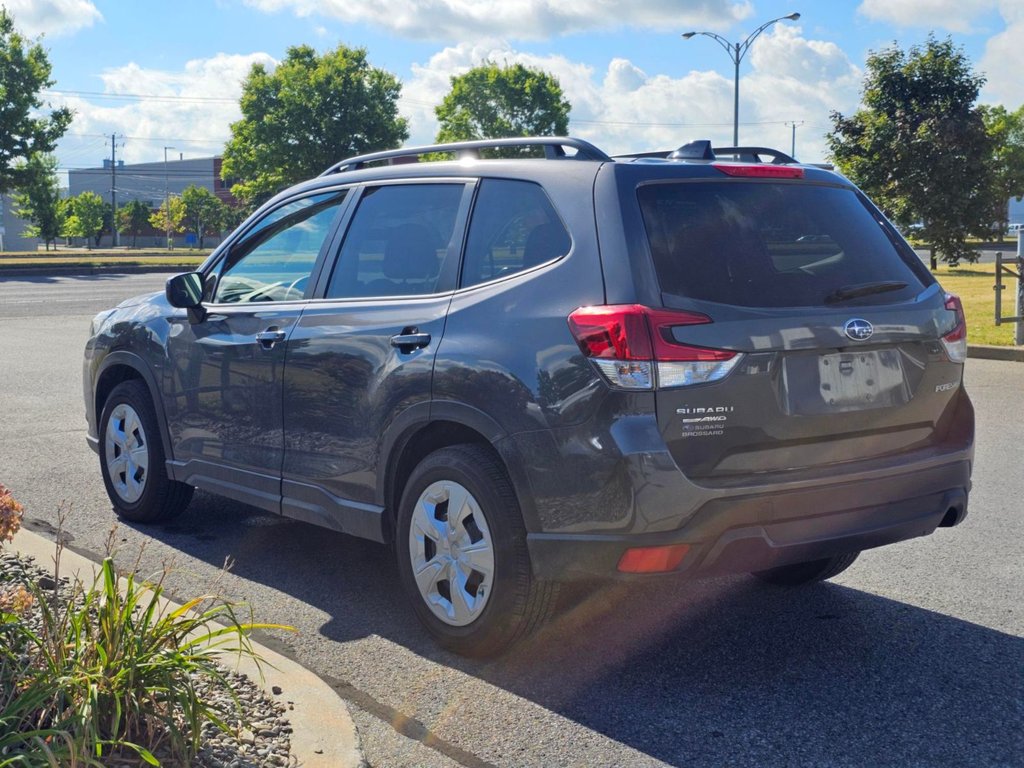 Subaru Forester BASE // CAMÉRA RECUL, CARPLAY, EYESIGHT, SIEGE CHA 2024 à Brossard, Québec - 8 - w1024h768px