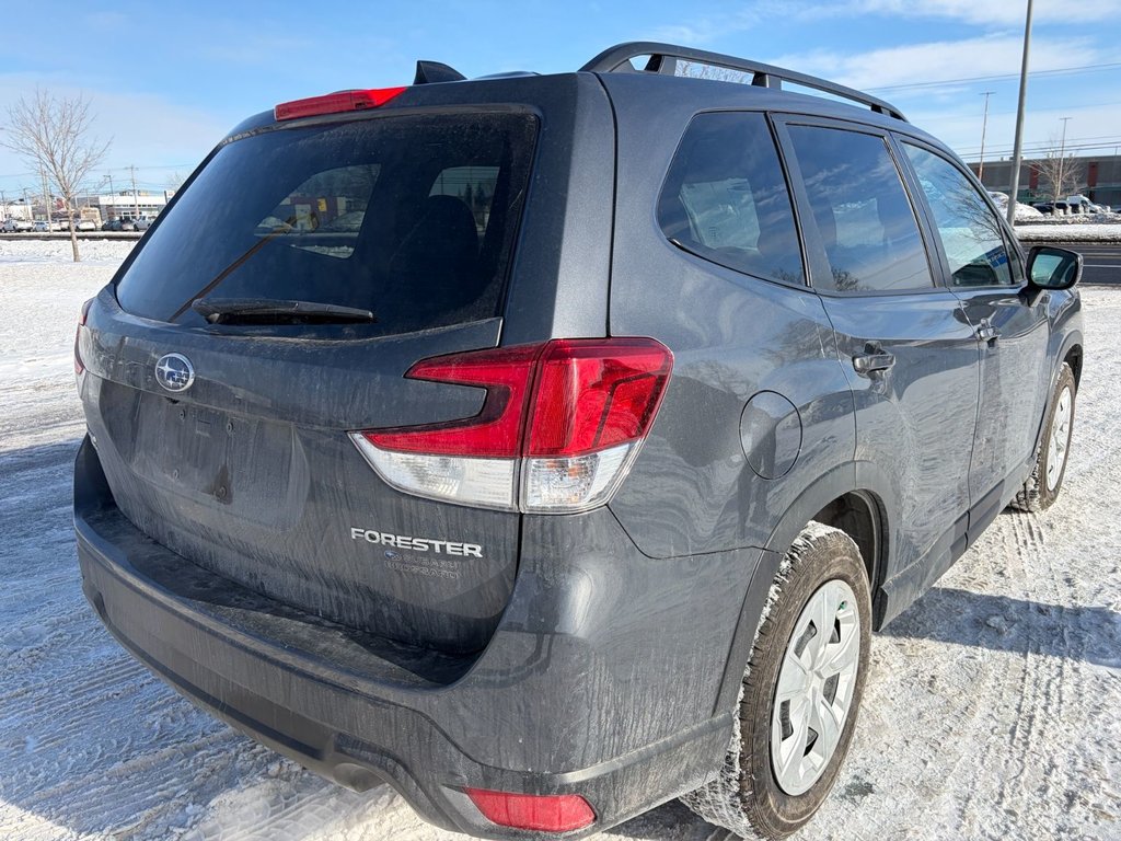 Subaru Forester BASE // , CAMÉRA RECUL, CARPLAY, EYESIGHT, SIEGE C 2024 à Brossard, Québec - 6 - w1024h768px