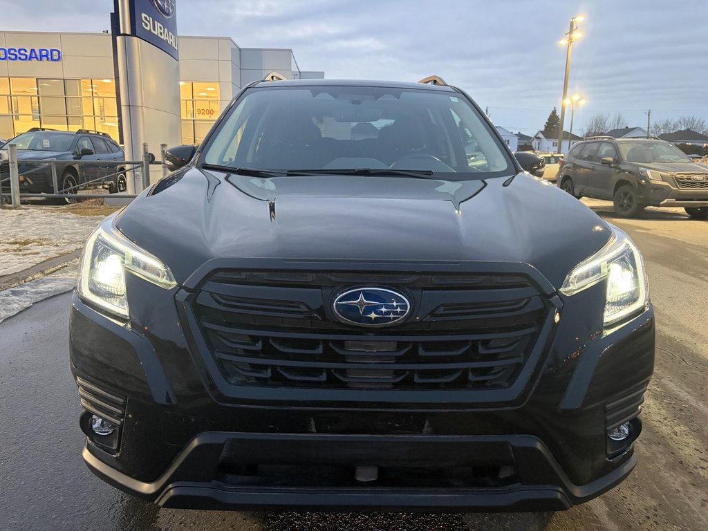 2024 Subaru Forester Limited in Brossard, Quebec - 2 - w1024h768px
