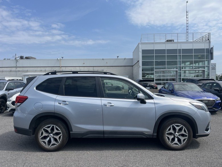 2024 Subaru Forester Touring // TOIT, ECRAN 11.6, EYESIGHT, BANCS CHAUF in Brossard, Quebec - 8 - w1024h768px