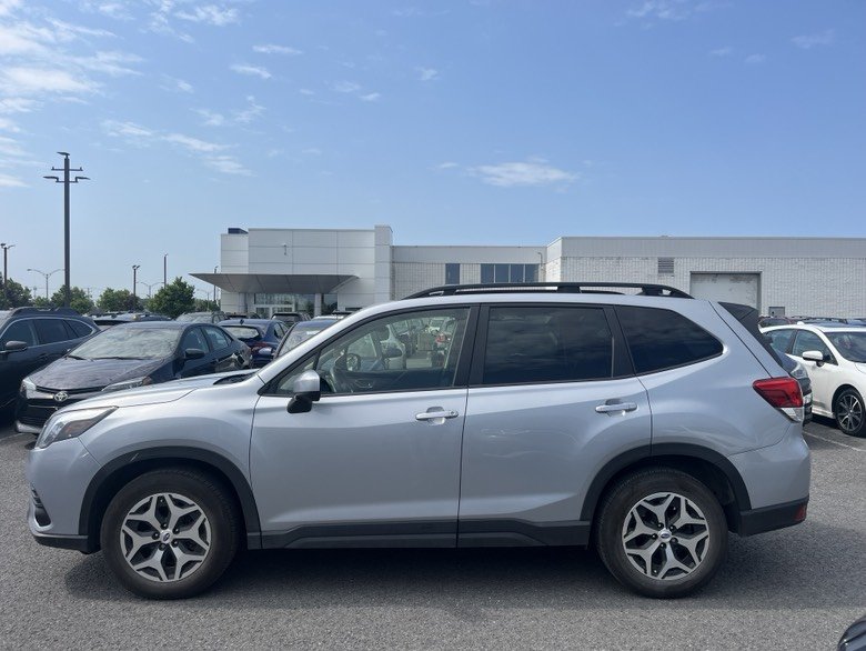 2024 Subaru Forester Touring // TOIT, ECRAN 11.6, EYESIGHT, BANCS CHAUF in Brossard, Quebec - 4 - w1024h768px