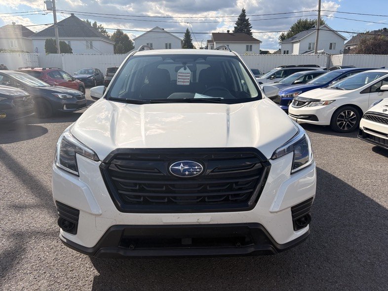 Subaru Forester BASE // , CAMÉRA RECUL, CARPLAY, EYESIGHT, SIEGE C 2024 à Brossard, Québec - 2 - w1024h768px