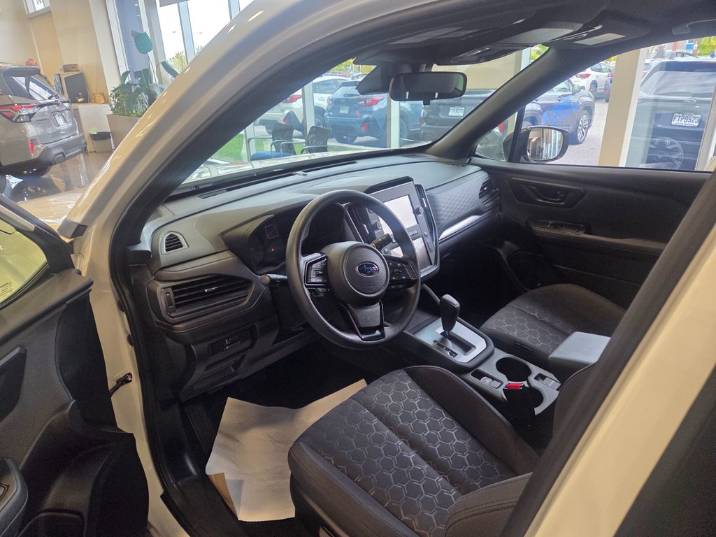 Subaru Forester Convenience 2025 à Brossard, Québec - 3 - w1024h768px