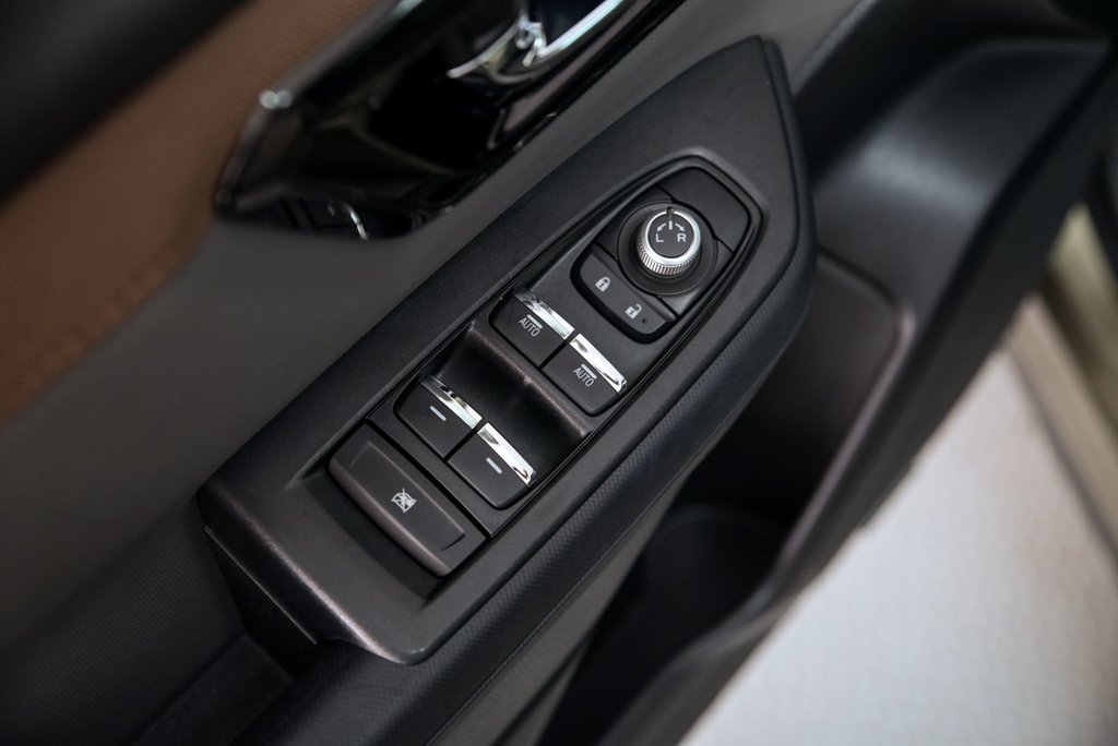 2025 Subaru Forester SPORT in Brossard, Quebec - 9 - w1024h768px