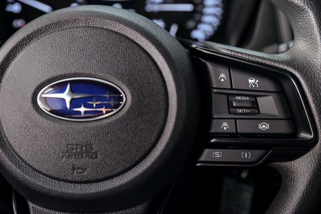 2025 Subaru Forester Convenience in Brossard, Quebec - 14 - w1024h768px