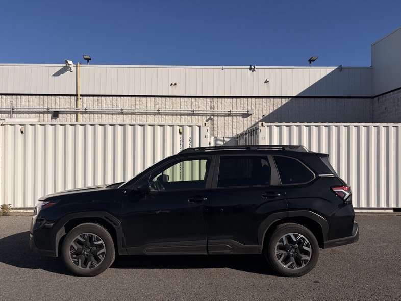 2025 Subaru Forester Convenience // CAMÉRA DE RECUL, BANC CHAUFFANT, EY in Brossard, Quebec - 2 - w1024h768px