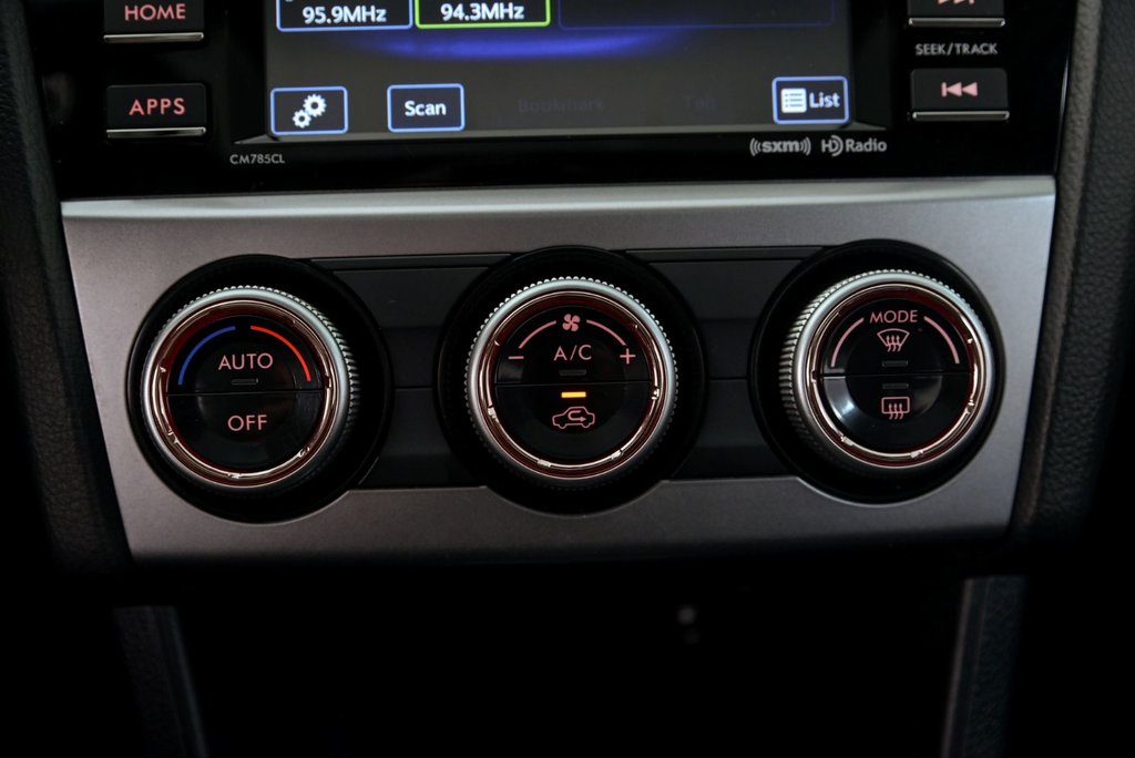 2016 Subaru Impreza 2.0i w/Sport & Tech Pkg in Brossard, Quebec - 20 - w1024h768px