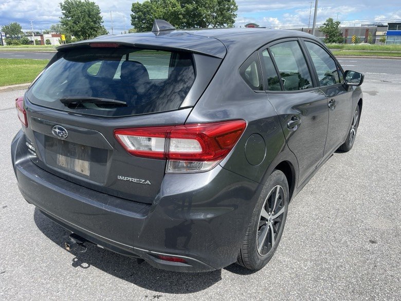 2019 Subaru Impreza Touring Package in Brossard, Quebec - 6 - w1024h768px