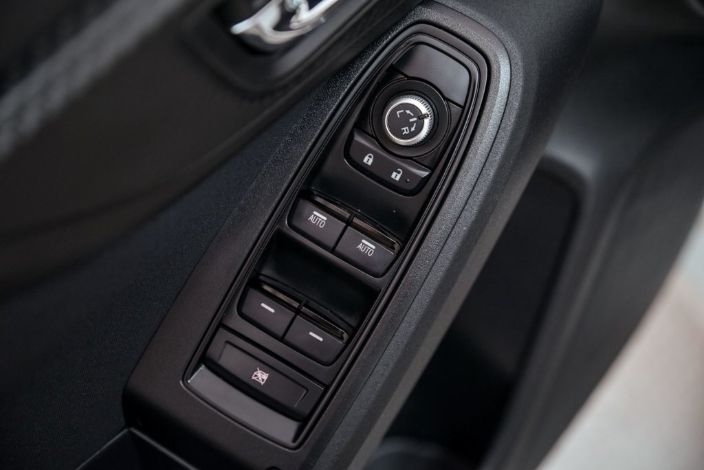 2022 Subaru Impreza Touring // EYESIGHT, BANCS CHAUFF, CARPLAY, CAM RE in Brossard, Quebec - 9 - w1024h768px