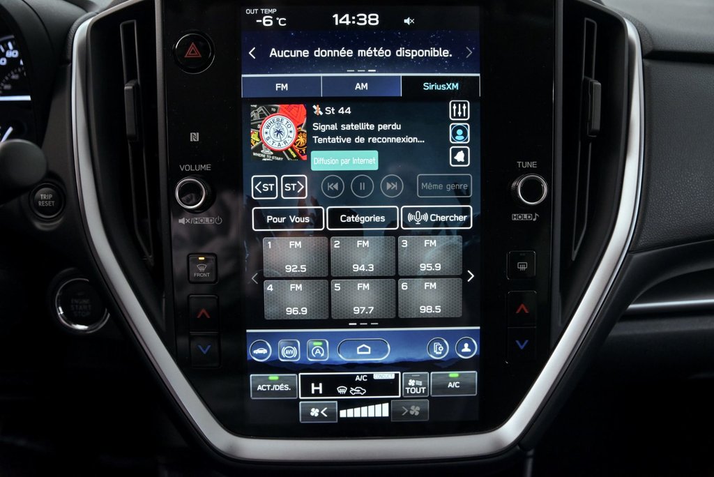 2024 Subaru Impreza Touring // EYESIGHT, CAMÉRA DE RECUL,BANC CHAUFFAN in Brossard, Quebec - 17 - w1024h768px