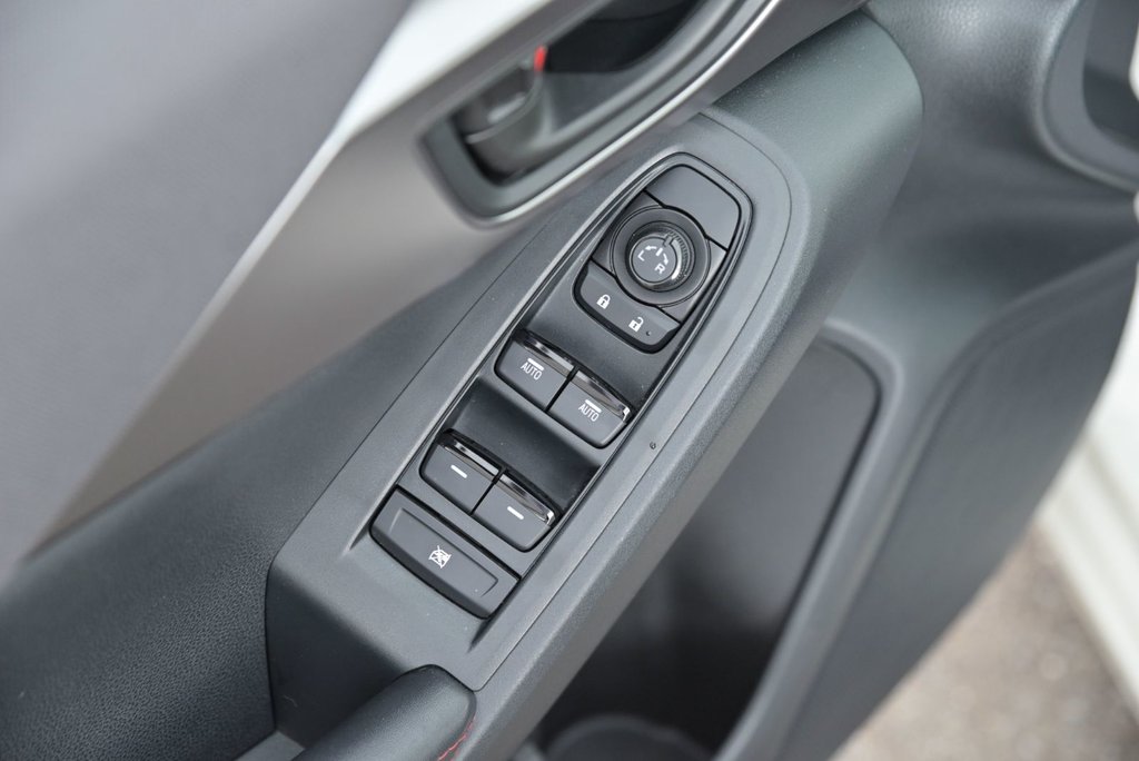 Subaru Impreza Touring 2025 à Brossard, Québec - 9 - w1024h768px
