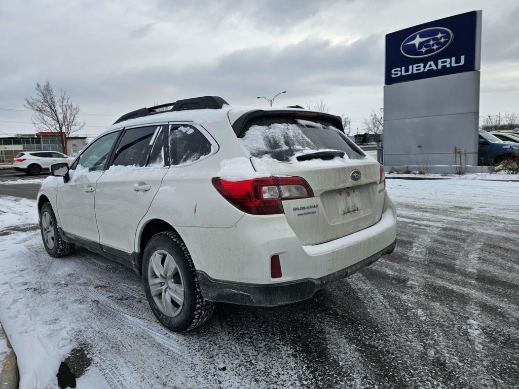 2017 Subaru Outback 2.5i in Brossard, Quebec - 8 - w1024h768px