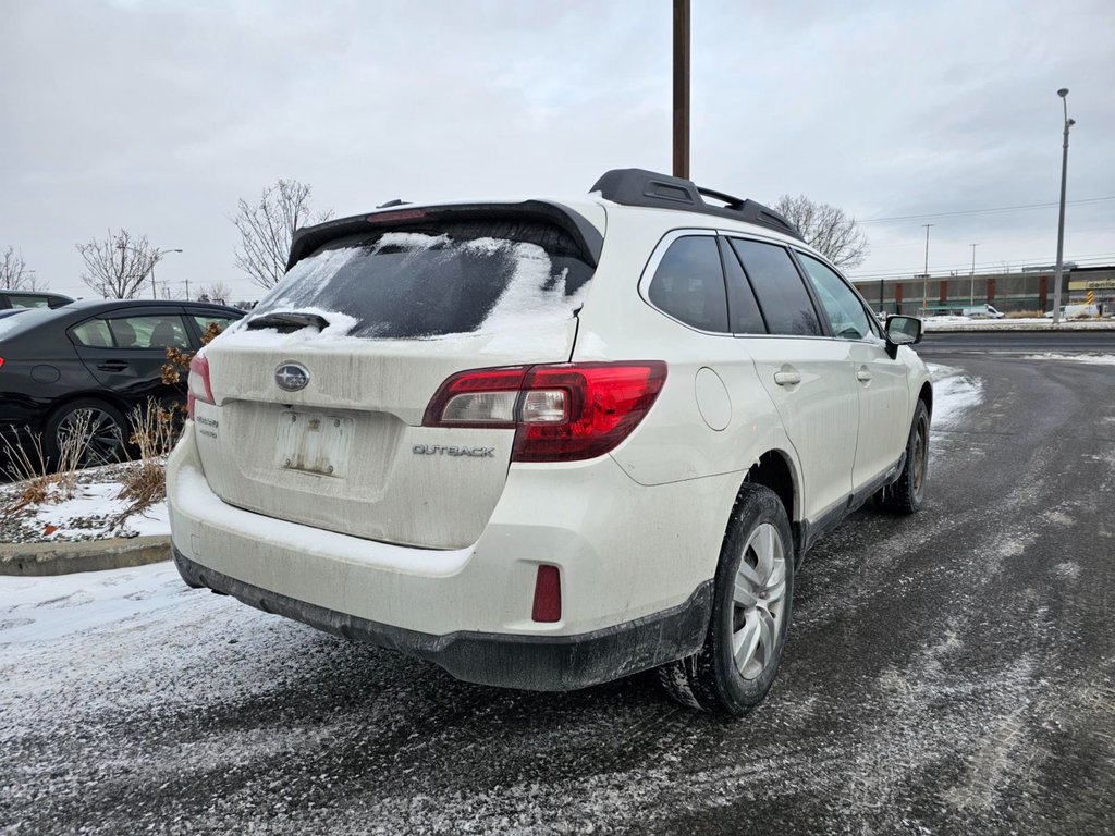 2017 Subaru Outback 2.5i in Brossard, Quebec - 6 - w1024h768px