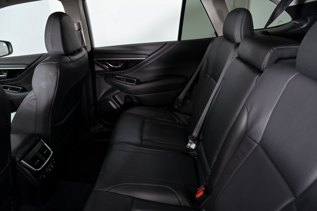 2020 Subaru Outback Limited // 2.5L, Navi, Cuir, Harman Kardon in Brossard, Quebec - 24 - w1024h768px