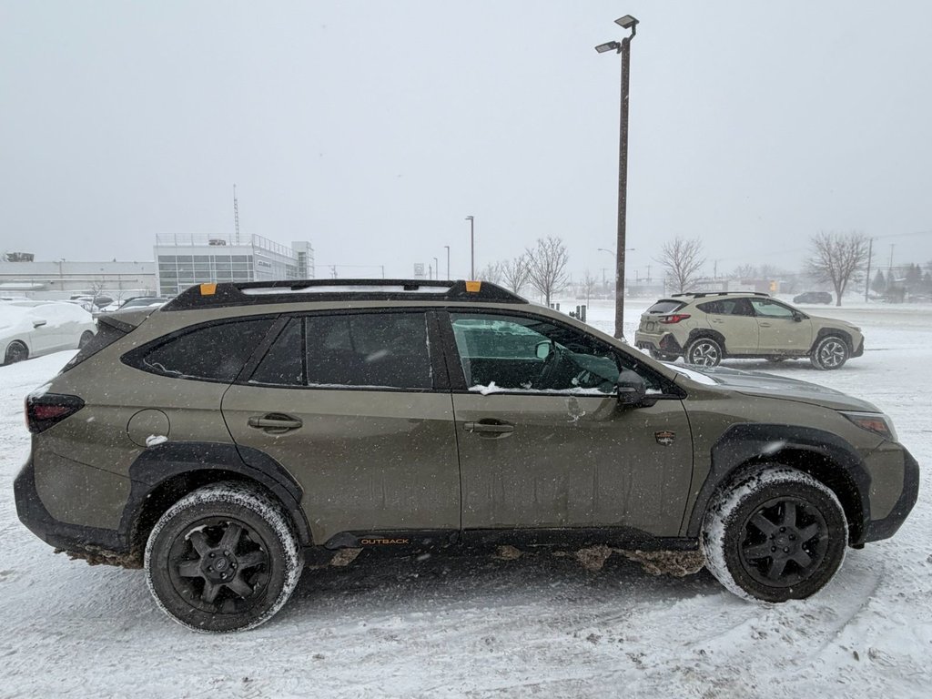 2022 Subaru Outback Wilderness // 2.4T, SIEGES CHAUFF., CARPLAY, TOIT in Brossard, Quebec - 5 - w1024h768px
