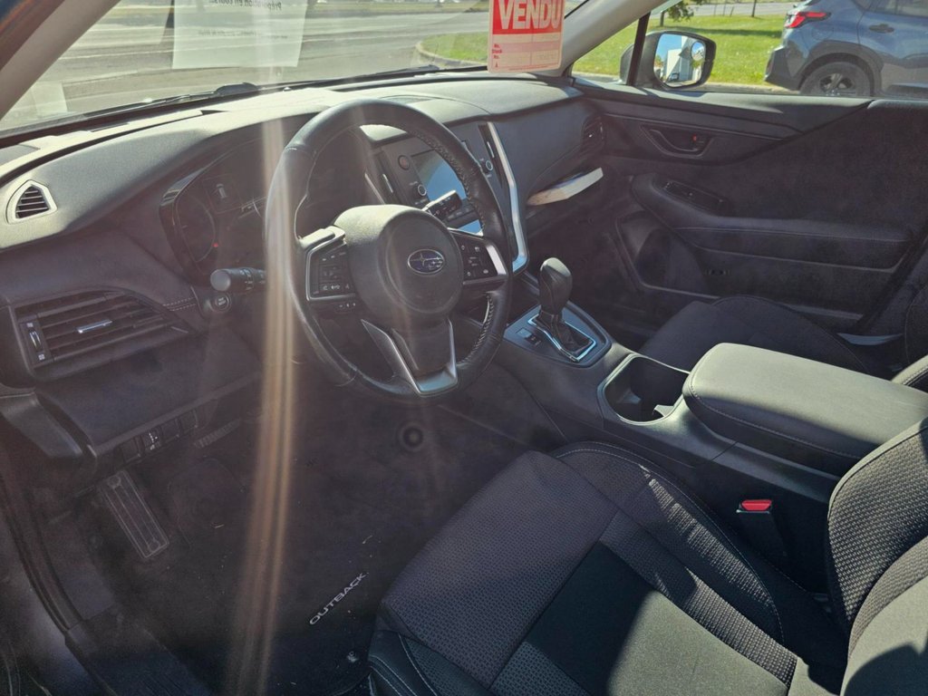 Subaru Outback Convenience 2023 à Brossard, Québec - 3 - w1024h768px