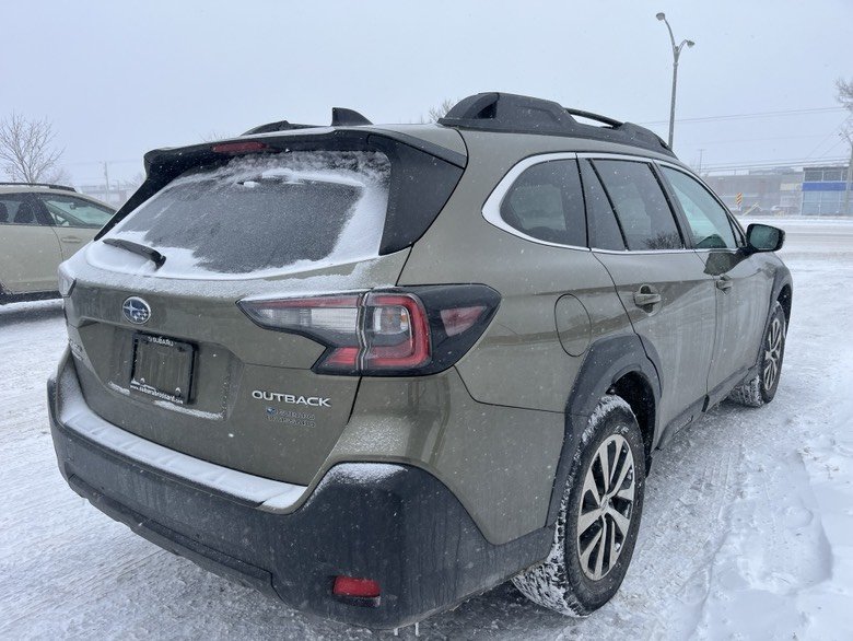 2023 Subaru Outback Touring // :TOIT, ECRAN 11.6, EYESIGHT, BANCS CHA in Brossard, Quebec - 5 - w1024h768px