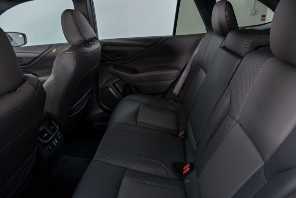 2023 Subaru Outback Wilderness // 2.4T, SIEGES CHAUFF., CARPLAY, TOIT in Brossard, Quebec - 23 - w1024h768px