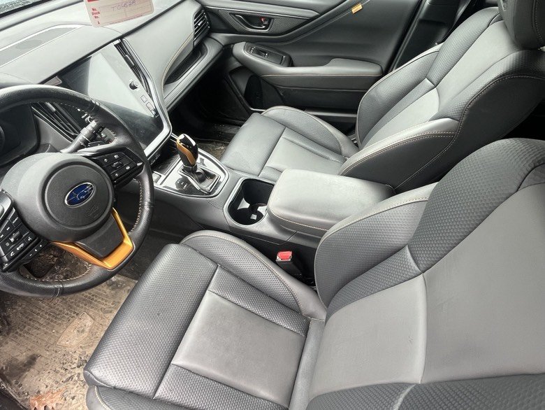 2023 Subaru Outback Wilderness // 2.4T, SIEGES CHAUFF., CARPLAY, TOIT in Brossard, Quebec - 9 - w1024h768px