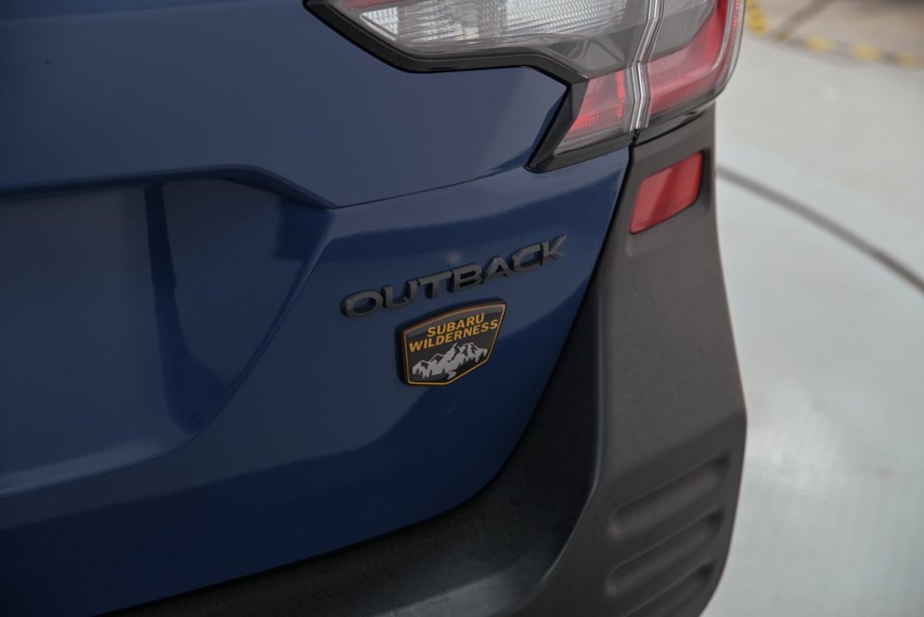 2023 Subaru Outback Wilderness // 2.4T, SIEGES CHAUFF., CARPLAY, TOIT in Brossard, Quebec - 8 - w1024h768px