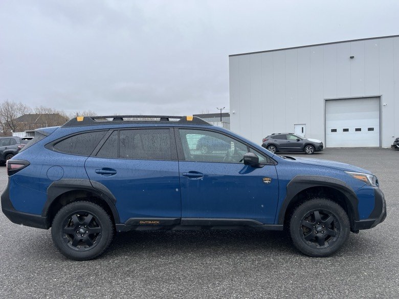 2023 Subaru Outback Wilderness // 2.4T, SIEGES CHAUFF., CARPLAY, TOIT in Brossard, Quebec - 8 - w1024h768px