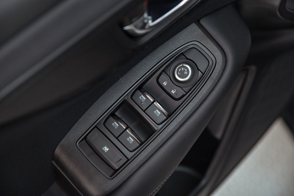 2023 Subaru Outback Touring // EYESIGHT, CAMÉRA DE RECUL,BANC CHAUFFAN in Brossard, Quebec - 9 - w1024h768px