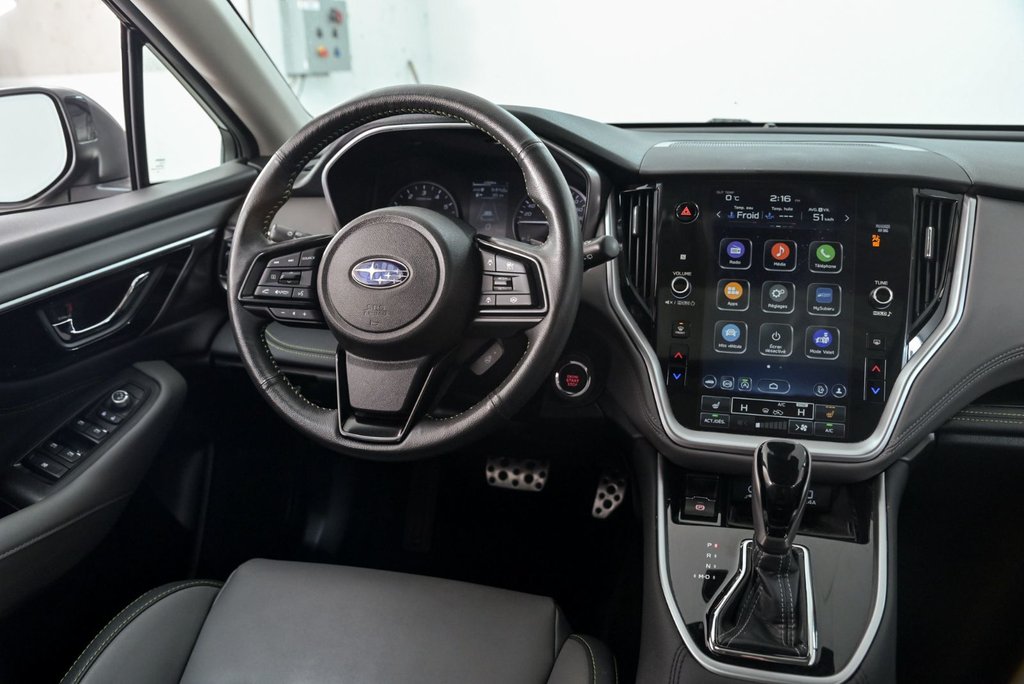 Subaru Outback Onyx //Toit Ouvrant, Mags, Apple Carplay 2024 à Brossard, Québec - 24 - w1024h768px