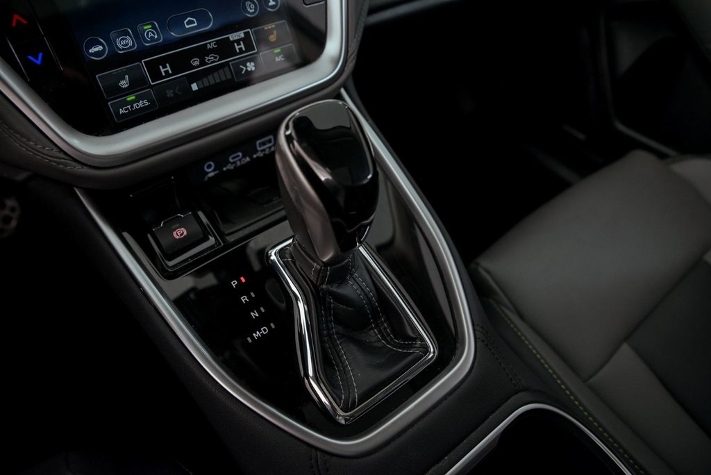 Subaru Outback Onyx //Toit Ouvrant, Mags, Apple Carplay 2024 à Brossard, Québec - 21 - w1024h768px