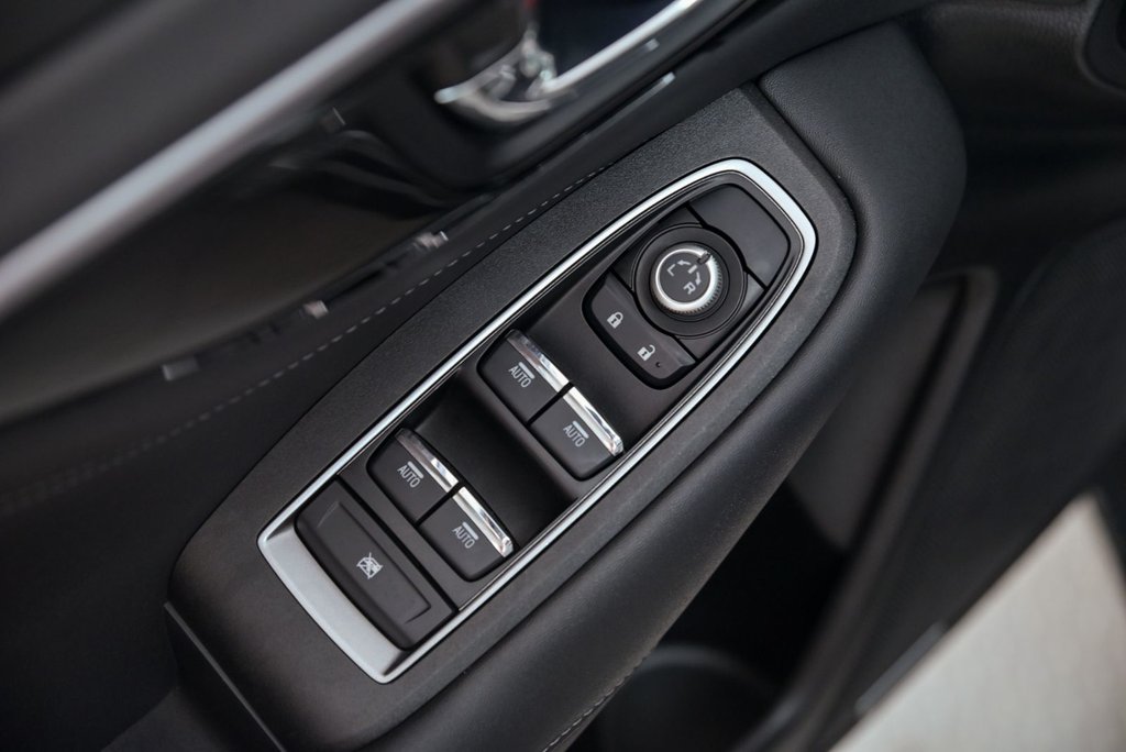 2024 Subaru Outback Limited XT // 2.4T, SIEGES CHAUFF., CARPLAY, TOIT in Brossard, Quebec - 9 - w1024h768px