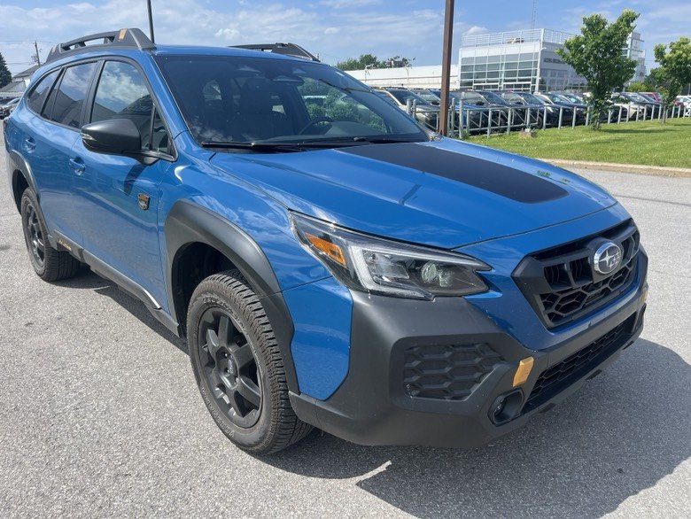 2024 Subaru Outback Wilderness // 2.4T, SIEGES CHAUFF., CARPLAY, TOIT in Brossard, Quebec - 3 - w1024h768px